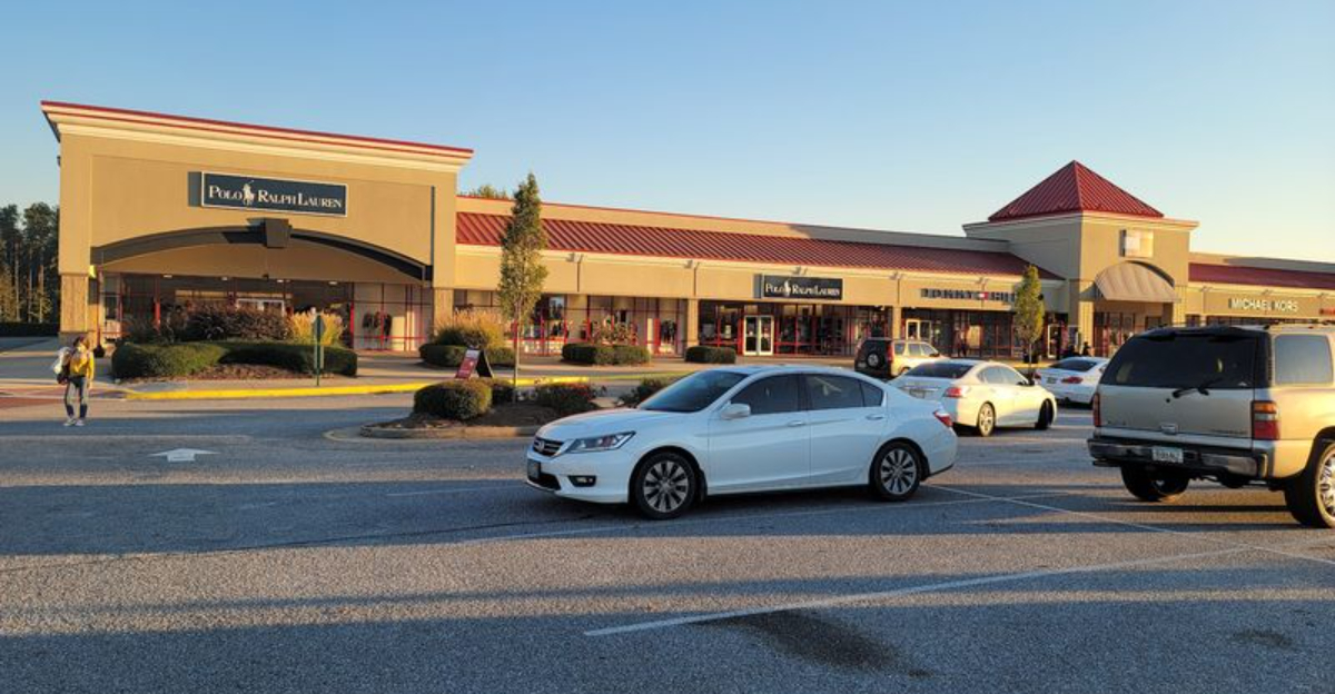 This Overlooked Georgia Outlet Mall Is A Shopping Destination You Dont Want To Miss