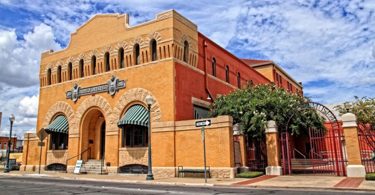 This Quirky Texas Museum Celebrates The Birthplace Of Americas Oldest Soft Drink