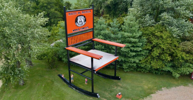 This Strange Missouri Roadside Attraction Is So Unusual, You Have To See It For Yourself