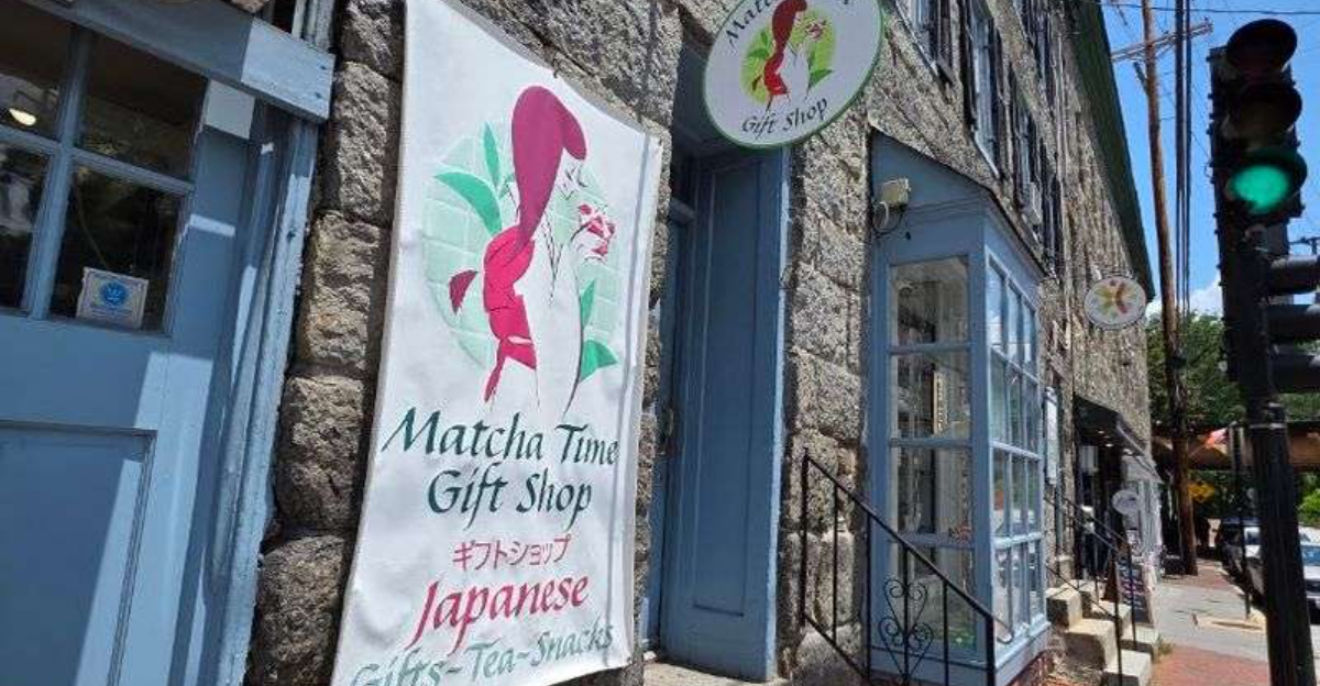 This Tiny Japanese Gift Shop In Maryland Is Like Stepping Into A Real Life Anime