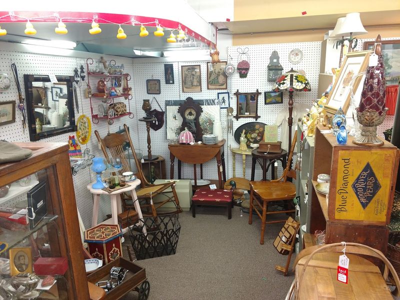 Three Floors of Pure Treasure-Hunting Fun