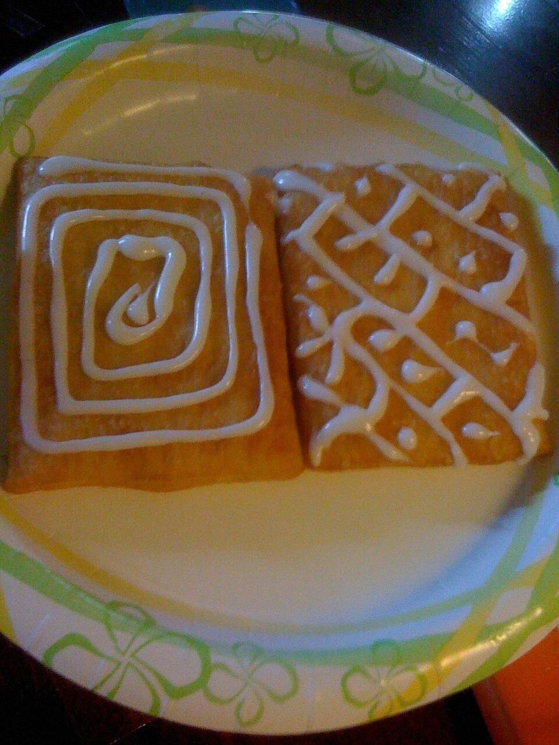 Toaster strudels Toaster strudels