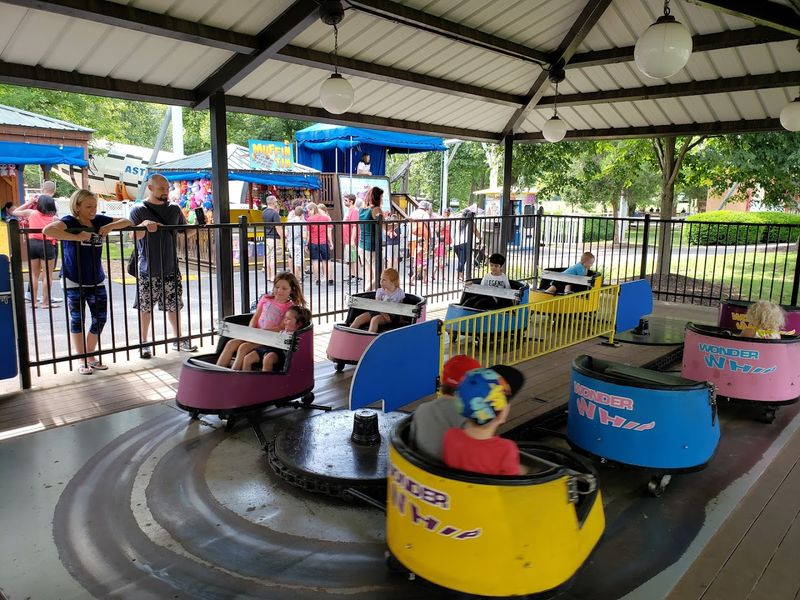 Toddler-Friendly Rides That Make The Littlest Guests Feel Like Stars Toddler-Friendly Rides That Make The Littlest Guests Feel Like Stars