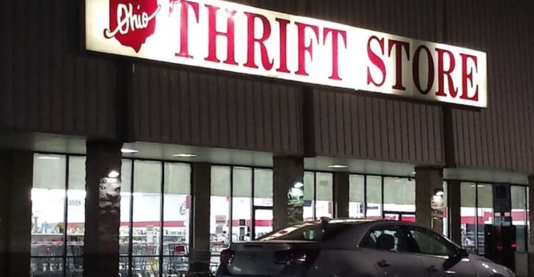 Treasure Hunters Say This Giant Ohio Thrift Store Is One Of The Best Places To Stretch Every Dollar