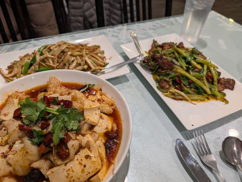 Trizest Restaurant - Sterling Heights, Michigan