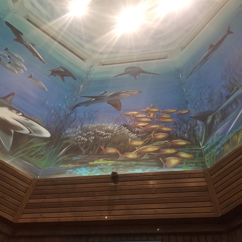 Tropical Murals That Set the Mood Instantly