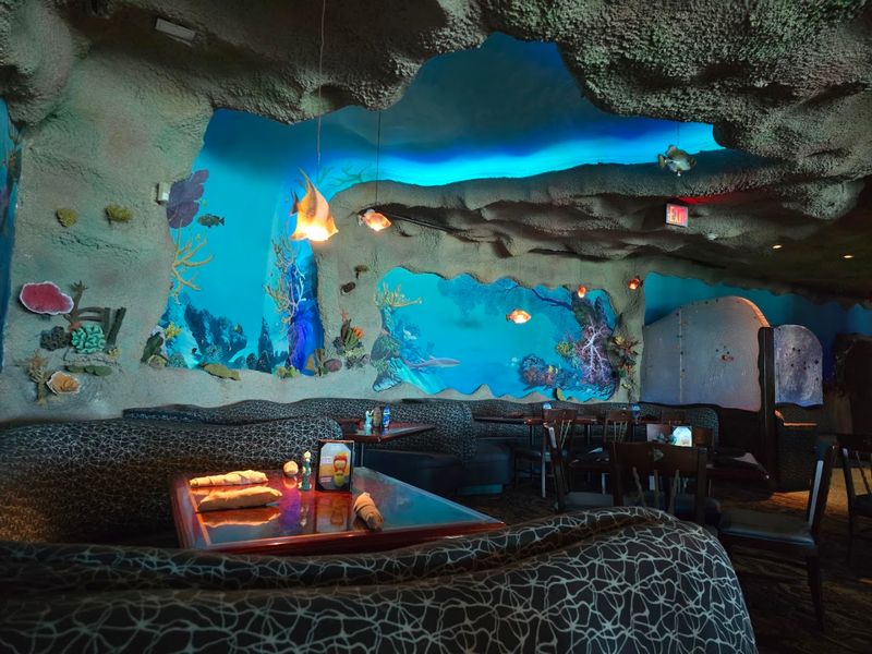 Undersea Decor That Transforms the Entire Space Undersea Decor That Transforms the Entire Space