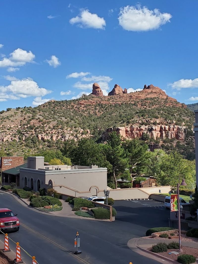 Uptown Sedona's Traffic Has Become a Daily Nightmare Uptown Sedona's Traffic Has Become a Daily Nightmare