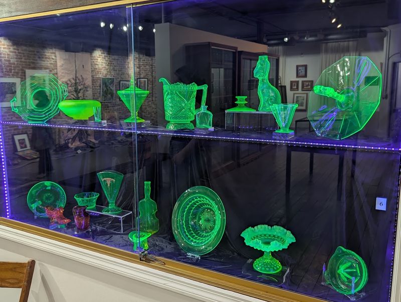 Uranium Glass That Actually Glows