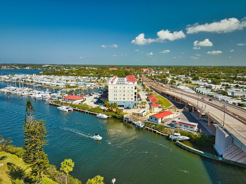 Venetian Waterway Park and Its Multi-Use Trails