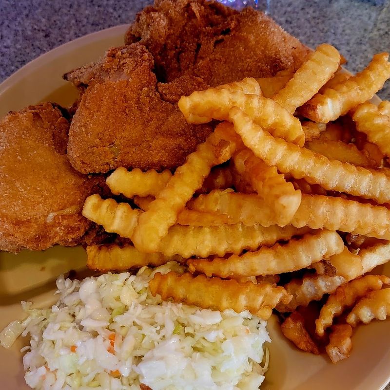 Vinegar-Based Coleslaw That Wins You Over
