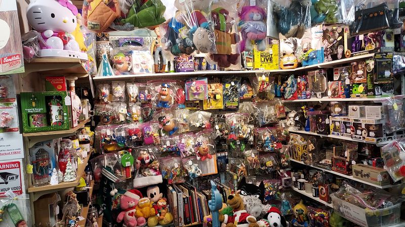 Vintage Collectibles That Collectors Dream About