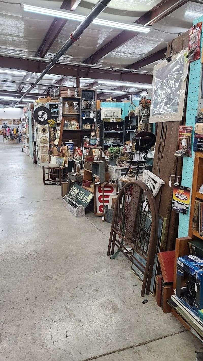 Vintage Tools That Old-School Collectors Obsess Over