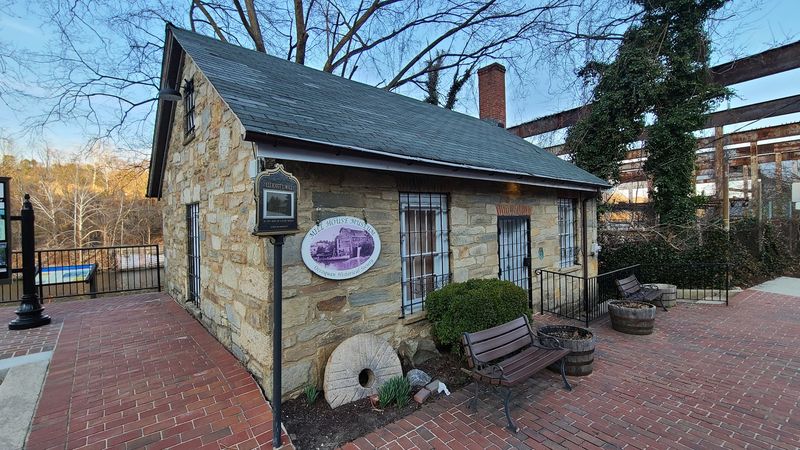 Walking Into an 18th-Century Milling Community