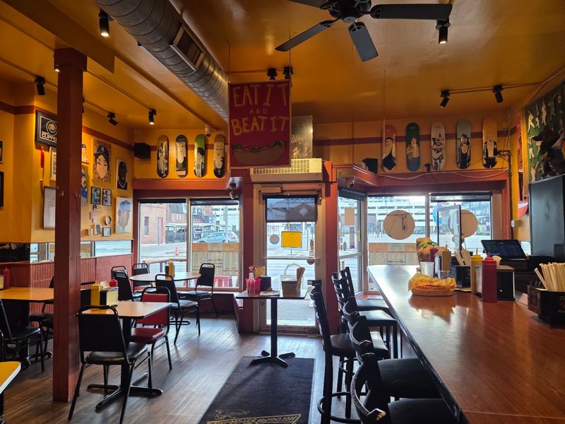 Wall Art That Turns Dinner Into a Gallery Visit