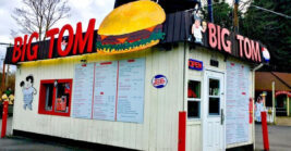 Washington’s Oldest Drive-In Has Been Serving Hungry Customers For More Than 75 Years