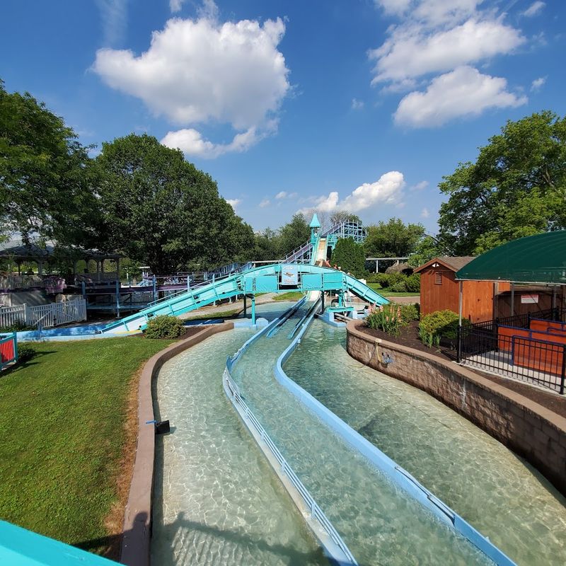 Water Rides And Splash Areas That Cool Everyone Down Water Rides And Splash Areas That Cool Everyone Down
