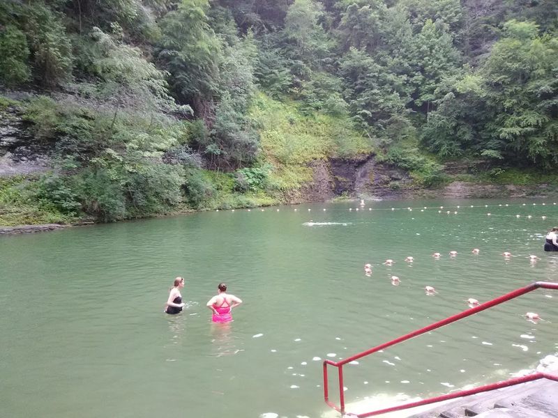 Water Temperature: Refreshingly Cold