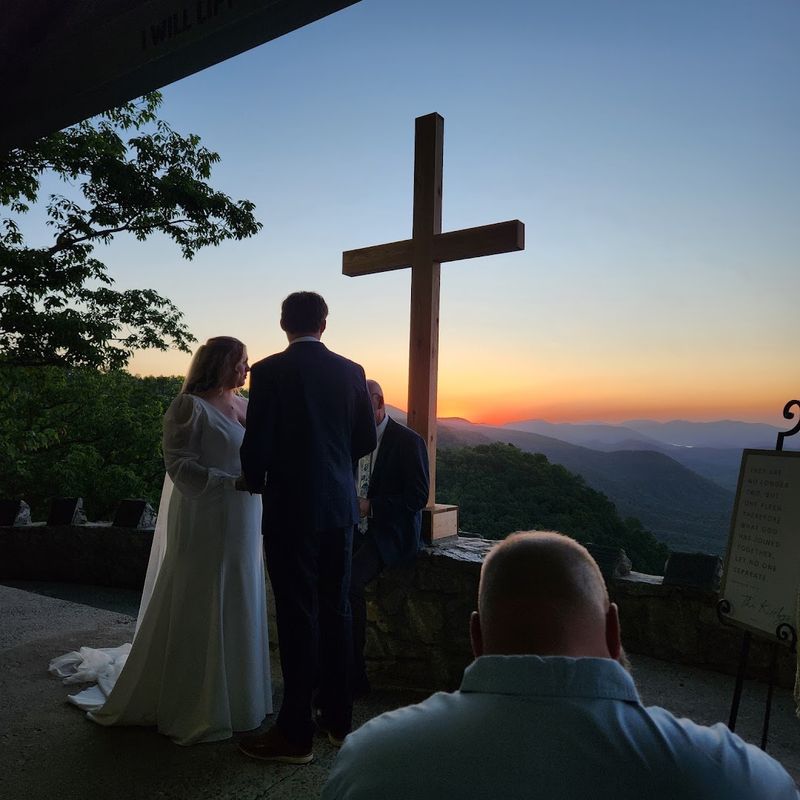 Weddings and Proposals at the Most Romantic Spot in the State