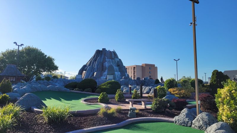 Well-Maintained and Beautifully Landscaped Courses Well-Maintained and Beautifully Landscaped Courses