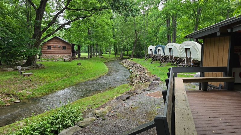 Western-Style Bunkhouses Built for Riders