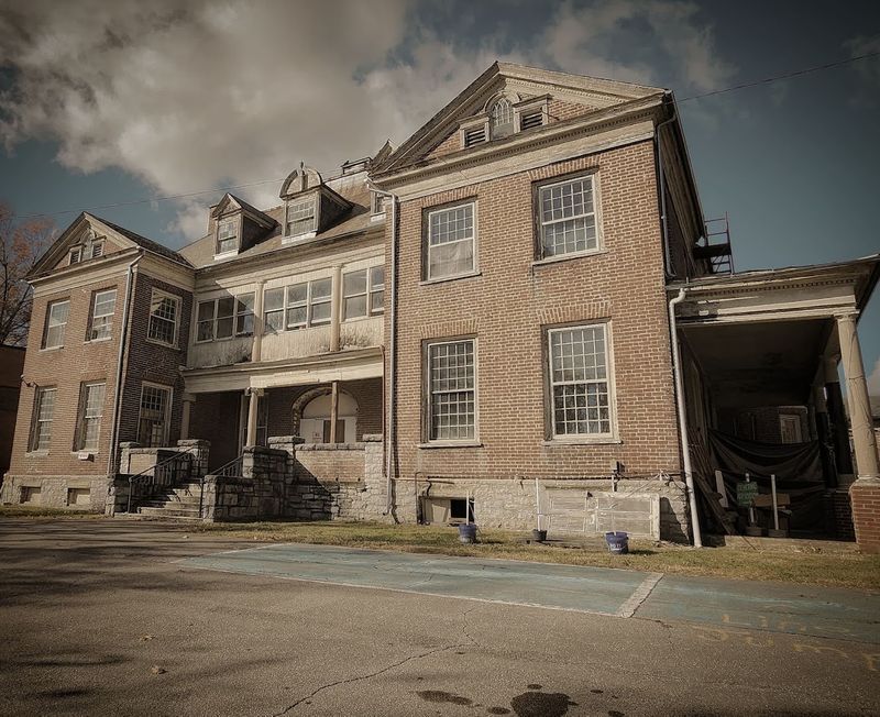 What Makes the Location So Uniquely Terrifying What Makes the Location So Uniquely Terrifying