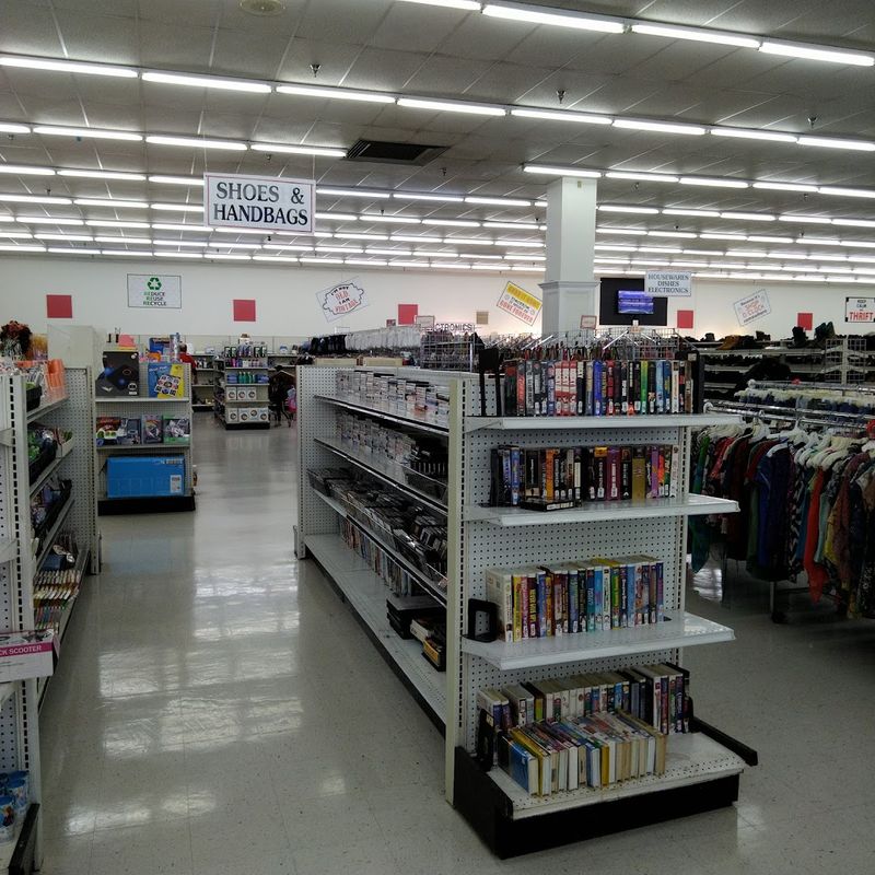 Wheelchair Accessible Aisles That Put Other Thrift Stores to Shame
