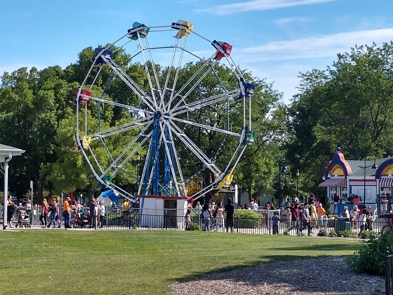 Why Bay Beach Stands Out Among Midwest Amusement Parks