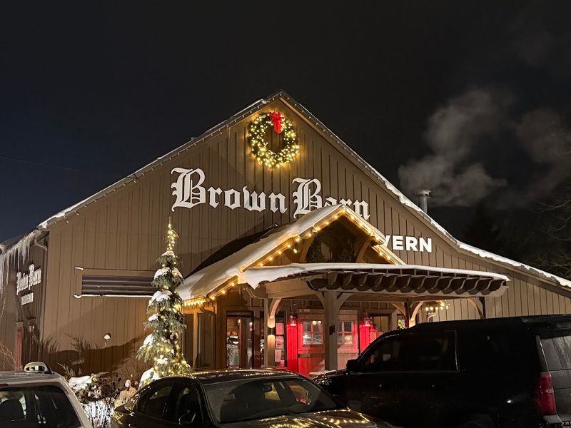 Why Brown Barn Tavern Deserves a Spot on Your Ohio Road Trip Why Brown Barn Tavern Deserves a Spot on Your Ohio Road Trip