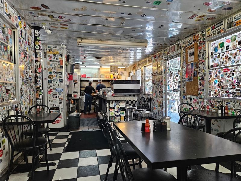 Why First-Timers Should Put Fleetwood on Their Must-Visit List