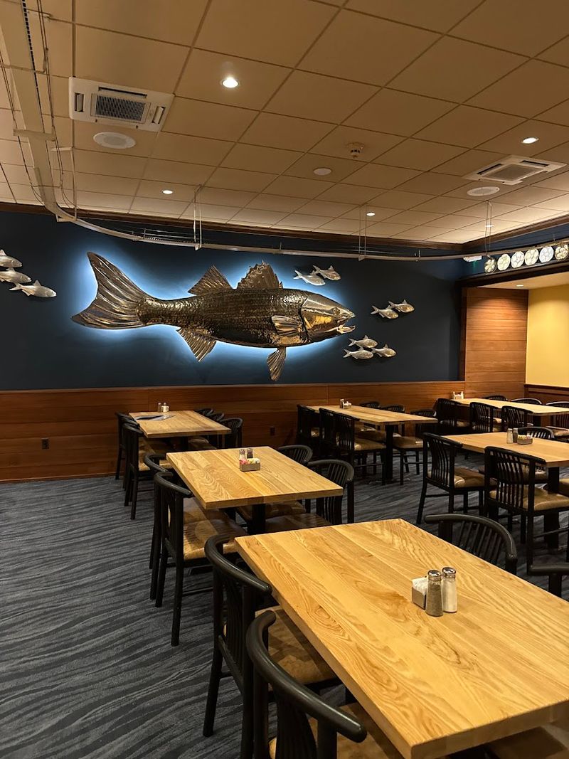 Why Fisherman's Inn Keeps Earning Five-Star Reviews After All These Years