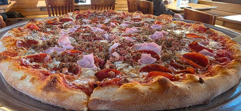Why Food Lovers Are Adding Perillo's to Their Indiana Bucket List