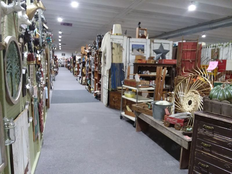 Why Front Range Mercantile Keeps Drawing Visitors Back Again and Again