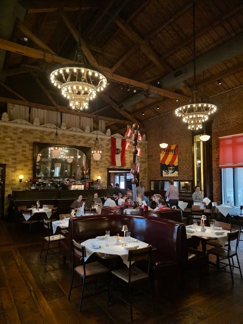 Why Grunauer Is a Kansas City Must-Visit Why Grunauer Is a Kansas City Must-Visit