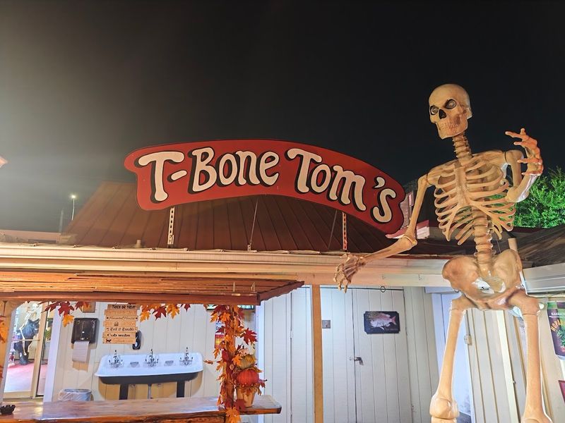 Why Kemah Is the Perfect Backdrop for This Hidden Gem