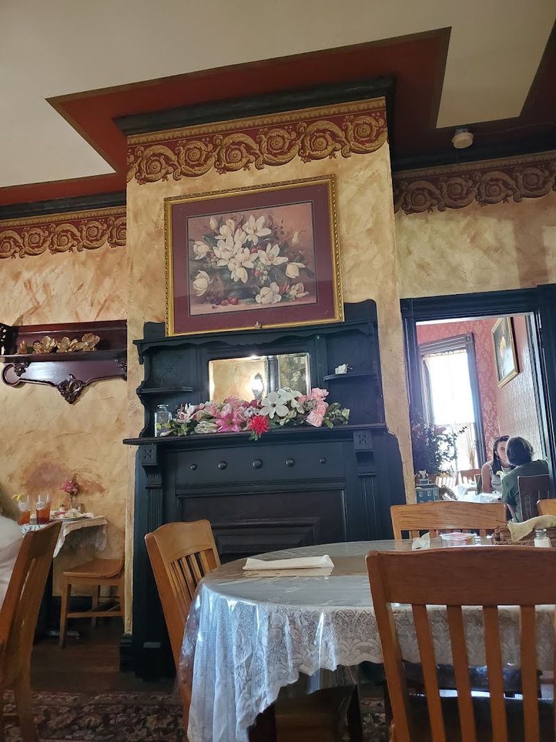 Why McCutchen's Magnolia House Belongs on Every Alabama Food Lover's List