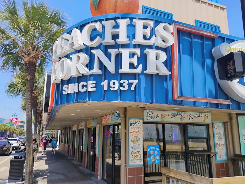 Why Peaches Corner Belongs on Your South Carolina Road Trip List Why Peaches Corner Belongs on Your South Carolina Road Trip List