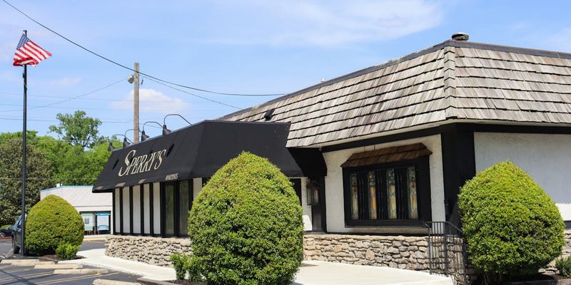 Why Sperry's Belongs on Your Nashville Bucket List