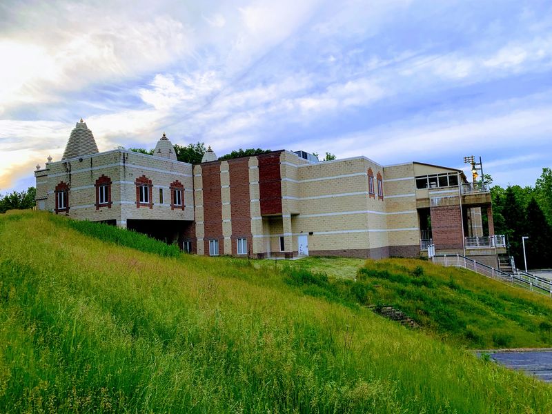 Why This Temple Deserves a Spot on Every Ohio Bucket List