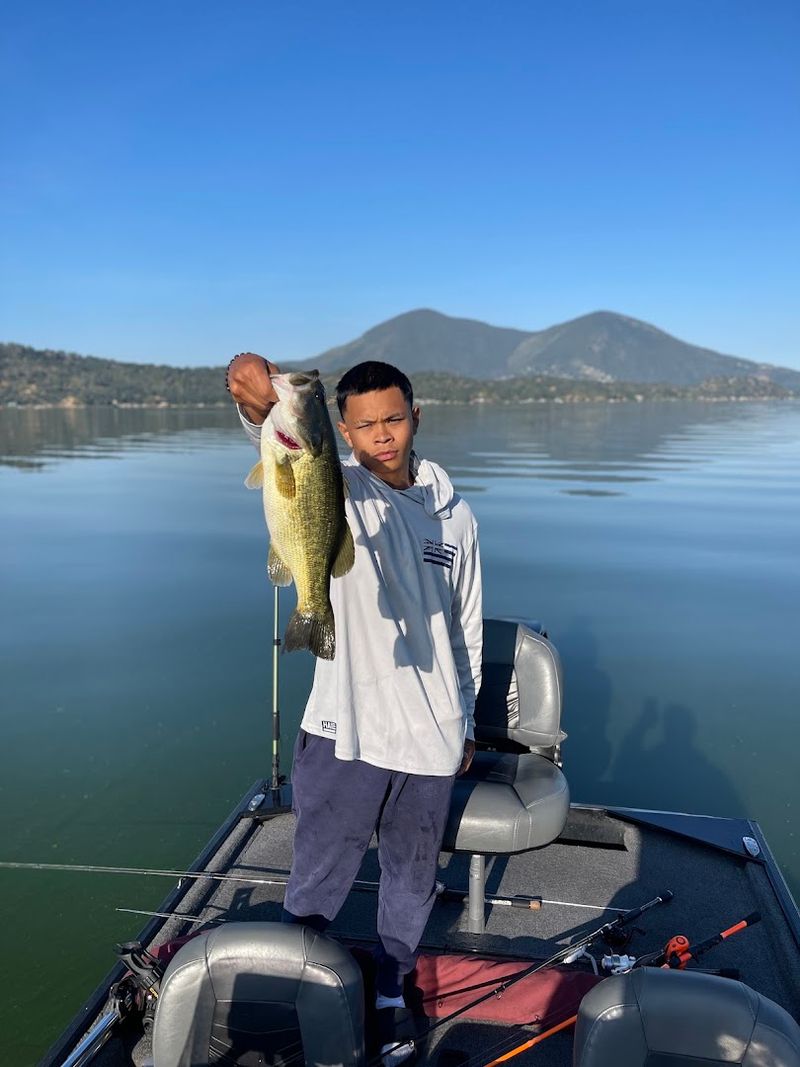 World-Class Bass Fishing That Draws Anglers From Across the Country