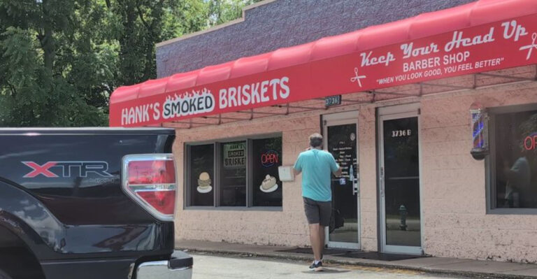 This Hidden Indiana Restaurant Serves BBQ Ribs So Good, You’ll Be Comparing Every Rack To Them