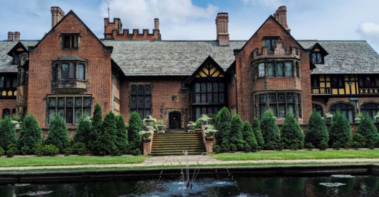 Hidden In Ohio Is A Spectacular Historic Mansion With A Story As Remarkable As The Building Itself