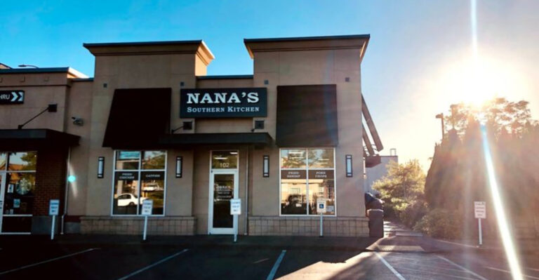 Comfort Food Lovers Across Washington Are Making The Drive To This Southern Restaurant With A Loyal Following