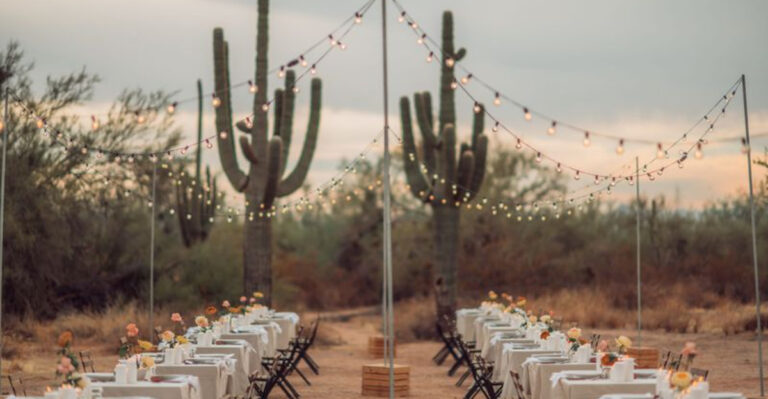 This Arizona Supper Club Brings Strangers Together Over A Four-Course Dinner Beneath The Stars