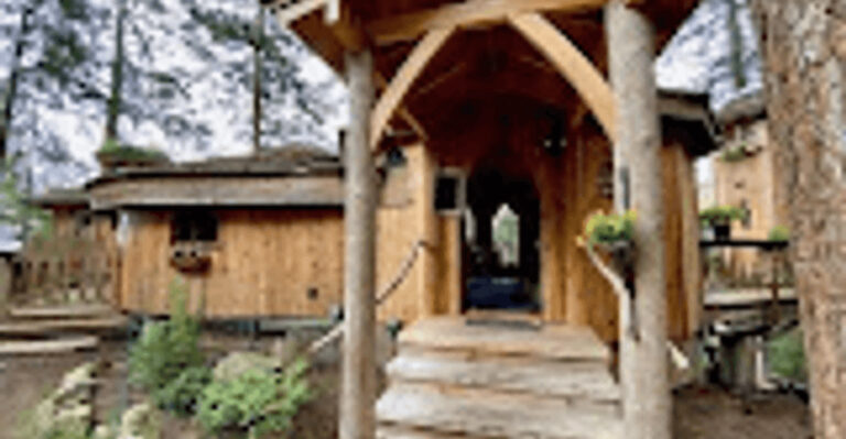Hidden Deep In Washington’s Forests Is A Storybook Cabin That Feels Too Magical To Be Real