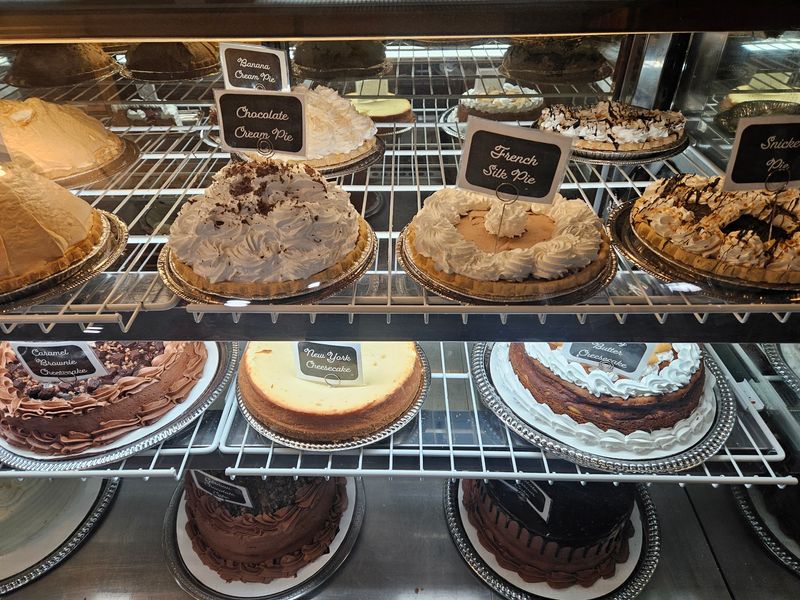 A Bakery Case Built for Sweet Decisions