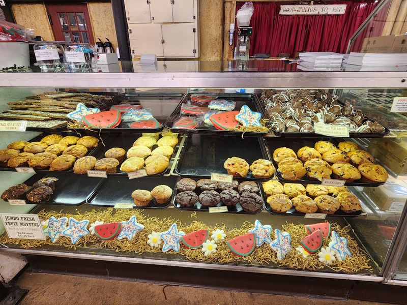 A Bakery Counter Worth The Detour A Bakery Counter Worth The Detour