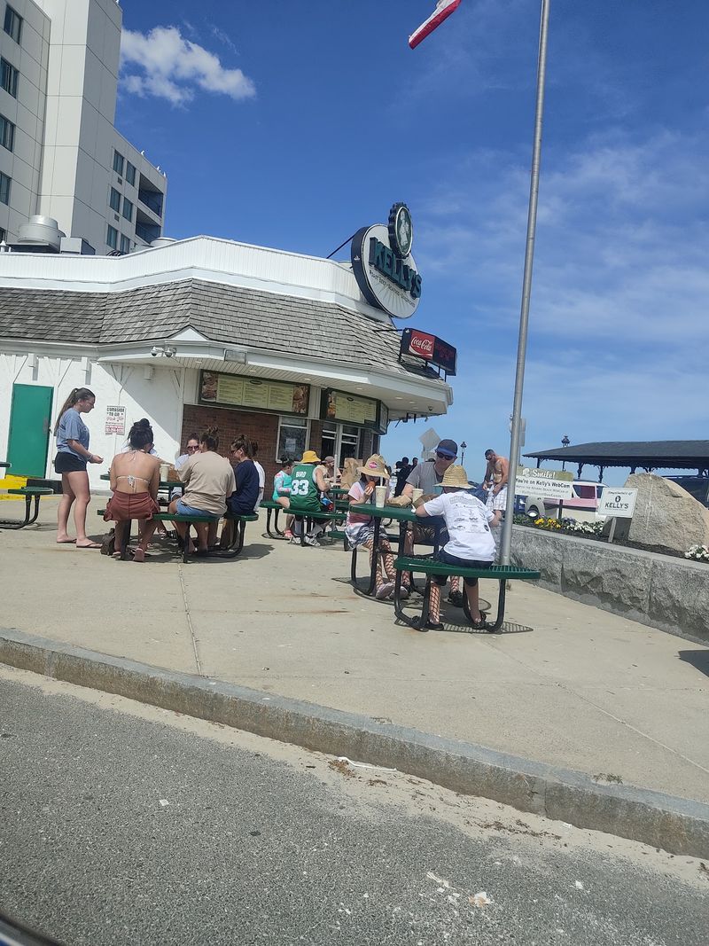 A Beachfront Address Worth Circling on the Map
