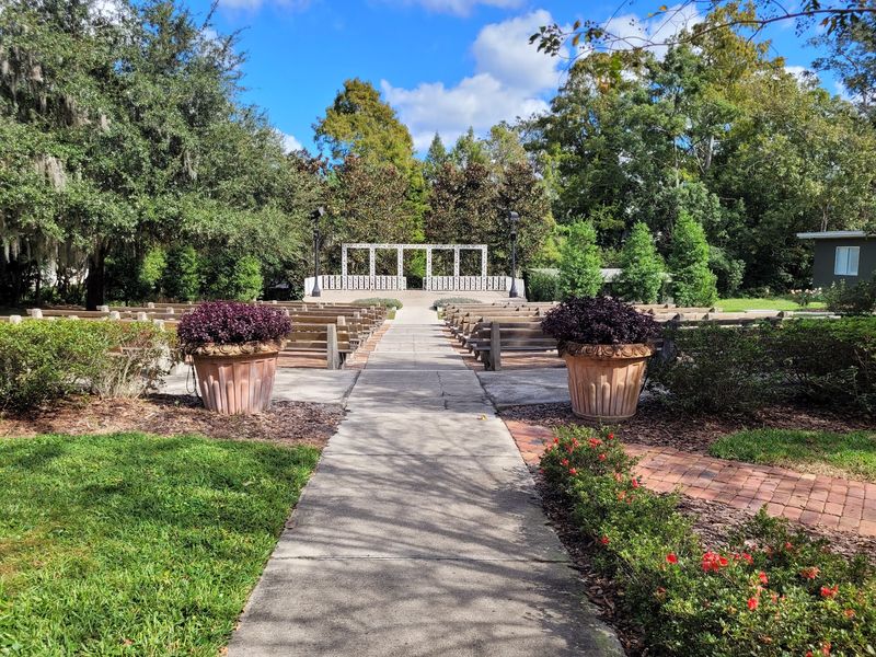 A Boardwalk and Amphitheater Setup That Adds Unexpected Charm