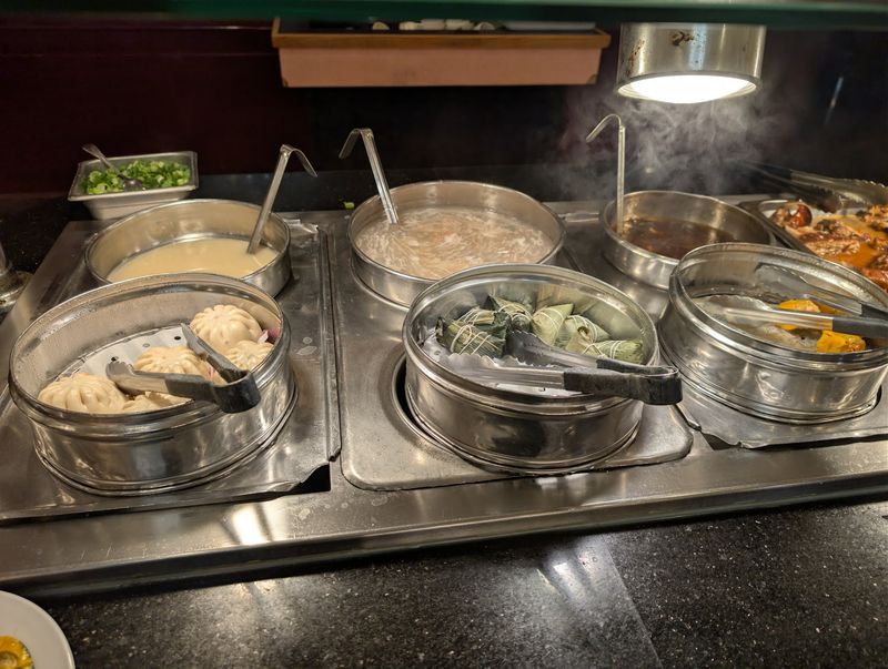 A Buffet That Bounced Back